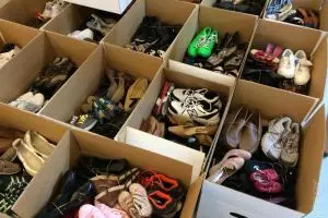 Barang bekas jadi buruan mahasiswa sampai pekerja kantoran