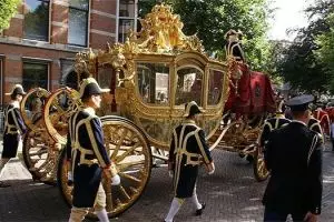 Kereta kencana Prinsjesdag Belanda 2015 dinilai lecehkan Indonesia