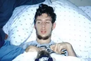 Sadar kembali setelah koma selama 12 tahun, ajaib! 