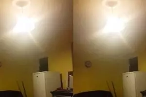 VIDEO: Wanita ini mengaku diusir oleh hantu dari rumahnya