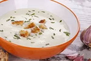 Sup bawang putih lebih ampuh daripada obat antibiotik, buktikan deh!