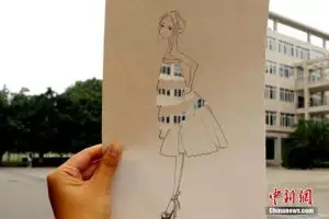 Fashion show ala mahasiswi ini menuai banyak pujian 