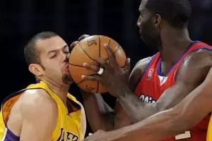 20 Jepretan seputar olahraga diambil dengan timing pas, lucu banget!