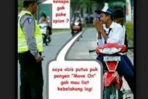 Polisi batal menilang pelanggar lalu lintas karena tiba-tiba hujan