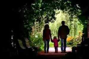 Pernah ganti pasangan, ibu muda ingin pastikan ayah kandung bayinya