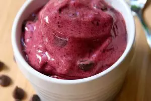 Ini dia cara bikin es krim ceri, kamu bisa coba sekarang!