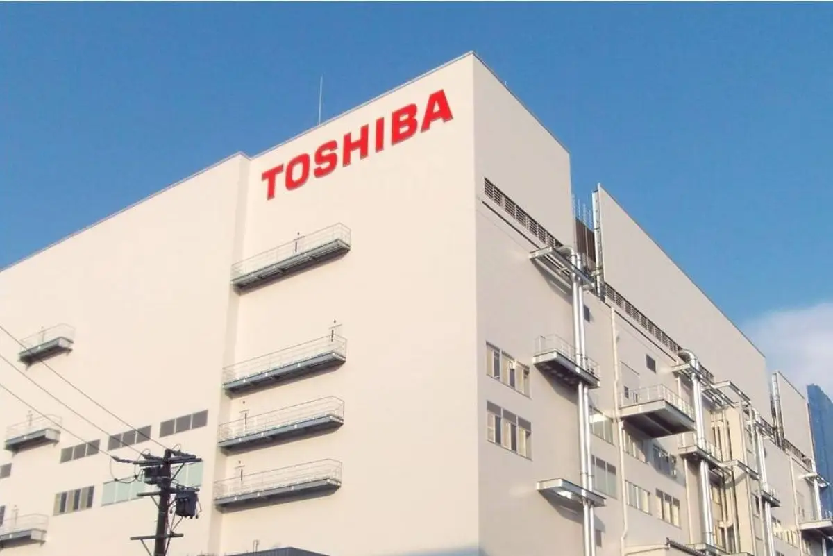 Junko Chihira, robot buatan Toshiba yang ramah dan multilingual