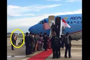 Gara-gara foto orang ini, kedatangan Jokowi ke Amerika dicibir