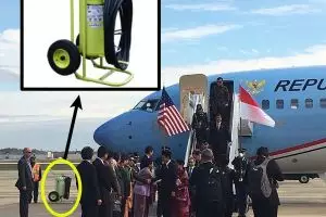 Jadi bahan nyinyir ke Jokowi, tempat sampah ternyata alat pemadam api