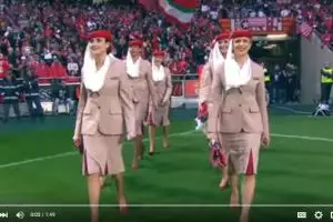 Sttt, kini di stadion pun ada prosedur keselamatan ala penerbangan