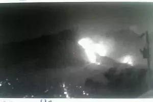 Hutan Gunung Merapi di jalur Selo kembali terbakar