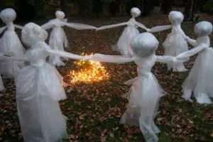 10 Kerajinan yang dibuat dari plastik bekas ini layak kamu tiru