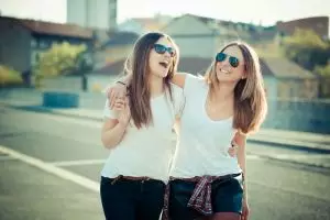 Gara-gara cowok, cewek ini kehilangan sahabat & gagal dapat cowok itu