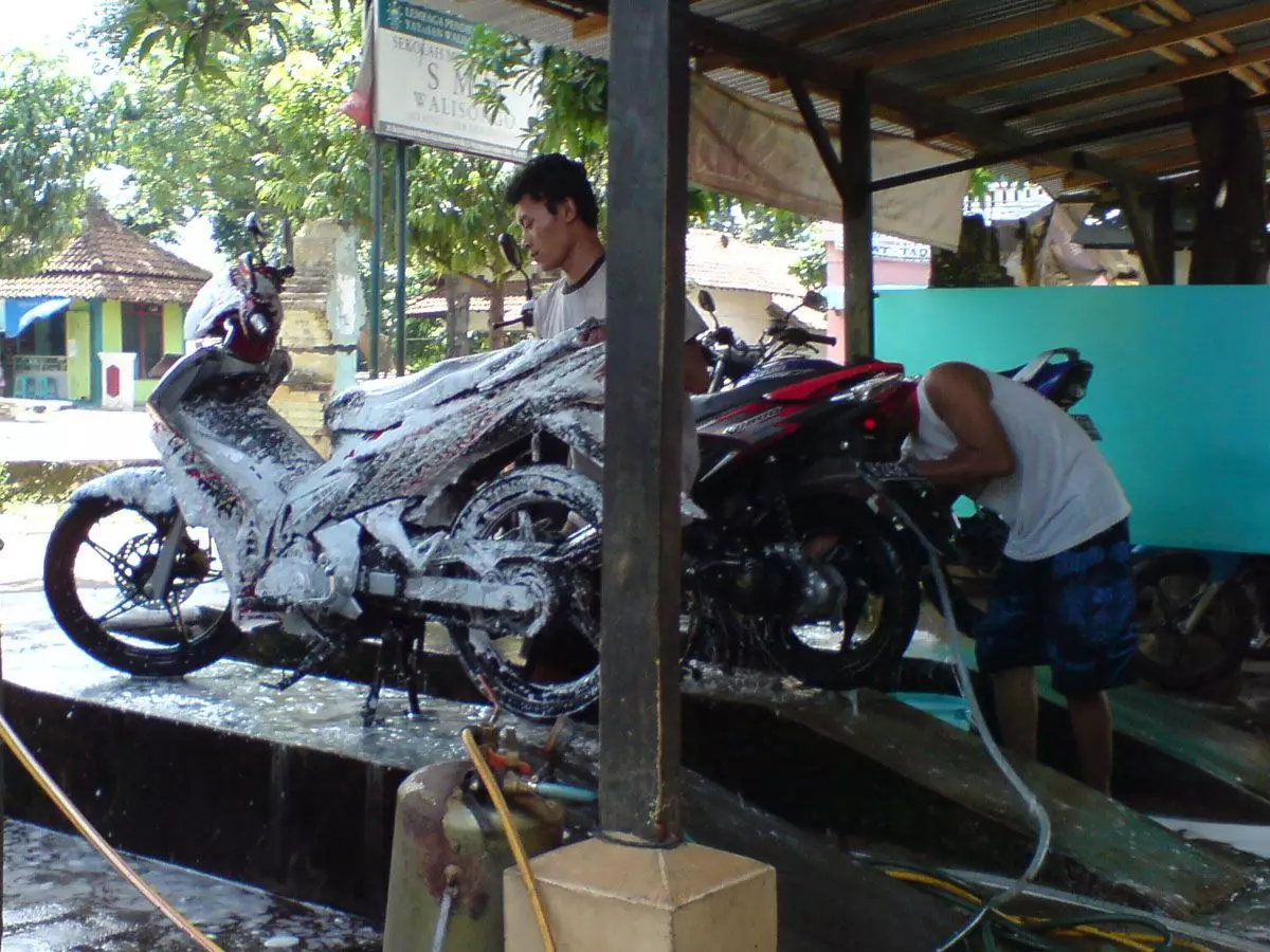 9 Bisnis yang peruntungannya tinggi saat penghujan, layak kamu coba!