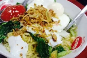 7 Rahasia mi instan di warung lebih enak dari yang dimasak sendiri