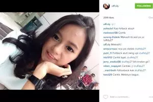 Wajah ayu putri Elly Sugigi bikin hatimu klepek-klepek, benar nggak? 