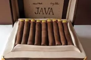 7 Bentuk kue ulang tahun unik yang layak kamu coba, kreatif!