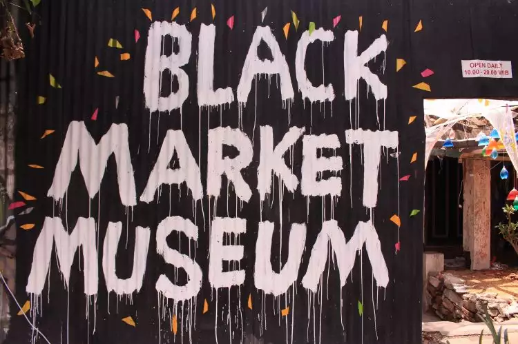 Black Market Museum, karya seni indah berbahan baku sampah