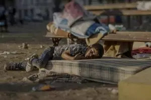 Foto kehidupan anak-anak korban perang, bikin nangis!