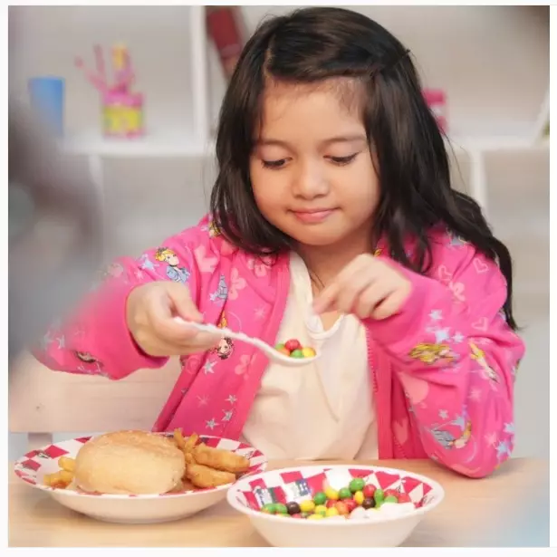 Wajah Afiqah dulu dan sekarang, bikin tambah gemesss! Wajah Afiqah dulu dan sekarang, bikin tambah gemesss!