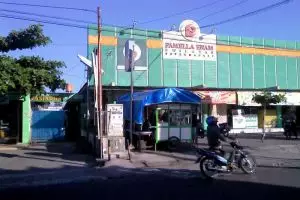 Ini dia satu-satunya swalayan di Indonesia yang tidak berjualan rokok