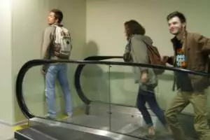 21 Desain gagal ini dijamin bikin kamu geleng-geleng kepala, aneh!