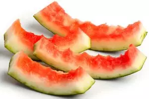 Perhatian! Jangan buang bagian makanan sehat ini!