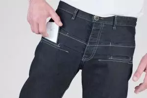 10 Penyebab kenapa HP zaman sekarang sering banget cepat rusak