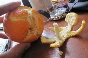 35 Hal ini mirip alat kelamin pria, ya nggak sih?