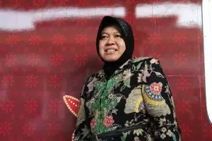 Risma menang di hitung cepat, netizen luar Surabaya pun ikut senang