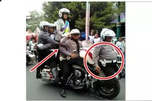 Acara keselamatan lalu lintas, polisi malah atraksi berbahaya, duh