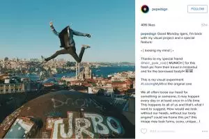 20 Foto selfie anti-mainstream tanpa kepala, bikin merinding disko!