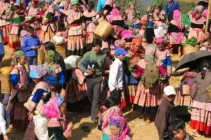 Negara ini punya hari khusus reuni dengan mantan pacar, wow!