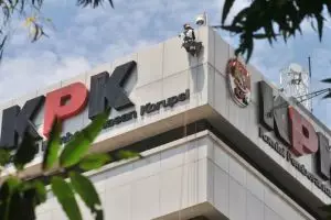 5 Orang ini terpilih jadi nakhoda baru KPK, salah satunya wanita lho!