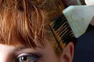 Ladies, ini 9 mitos rambut yang harus segera kamu tinggalkan!