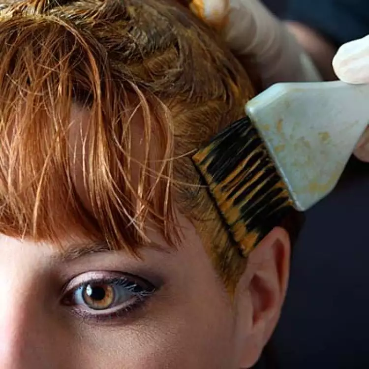 Ladies, ini 9 mitos rambut yang harus segera kamu tinggalkan!