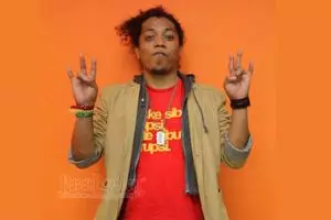 10 Artis ini justru terkenal karena pakai logat daerah, salut!