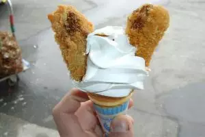 17 Rasa es krim ini paling nyeleneh di dunia, kamu berani coba?