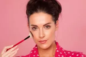 Pengurangan tulang pipi bikin wajah jadi tirus sempurna, kamu mau?