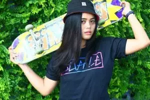 Sering berkelahi saat SMP, gadis cantik ini kini jadi pegulat 