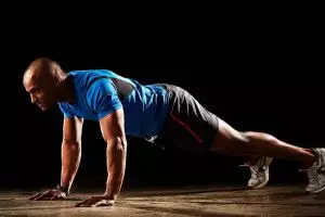 Metode olahraga 15 menit ini dijamin bakar lemakmu lebih banyak, top!