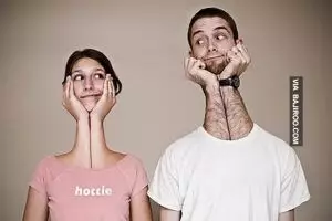 23 Karya fotografi ini ungkap kemesraan pasangan dengan cara tak biasa