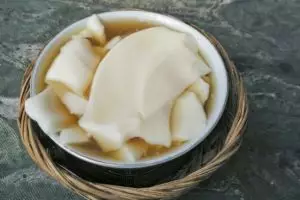 Wedang tahu Bu Sukardi, konon khasiatnya bisa bikin kulit bayi bersih