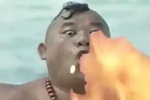 Lucunya video speech composing sinetron 90an karya Eka Gustiwana