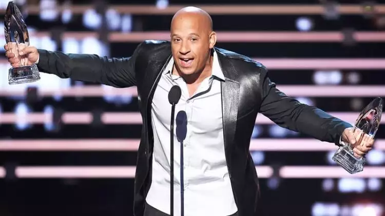 Vin Diesel nyanyikan 'See You Again' untuk Paul Walker di PCA