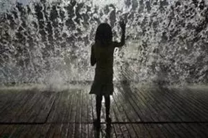 Ayahnya nikah lagi saat ia di kandungan, Ria rindu kasih sayang ayah