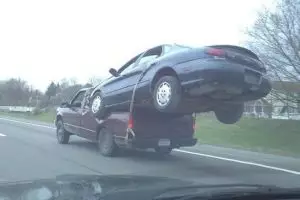 13 Fenomena aneh ini dijamin bikin geleng-geleng kepala, ada aja ya!