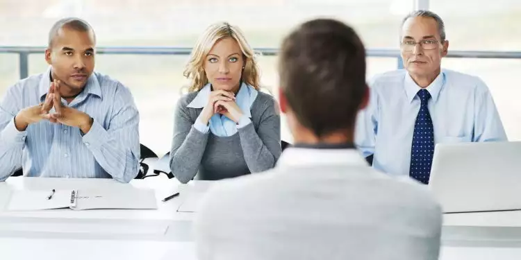 Kamu nggak mau gagal saat wawancara kerja? Hindari 10 kesalahan ini
