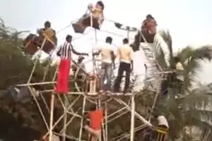 Wahana bianglala bertenaga manusia ini bikin kagum, kamu berani coba?