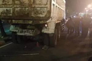 Jangan panik, ledakan diduga bom di Gedung Jaya cuma ban truk pecah